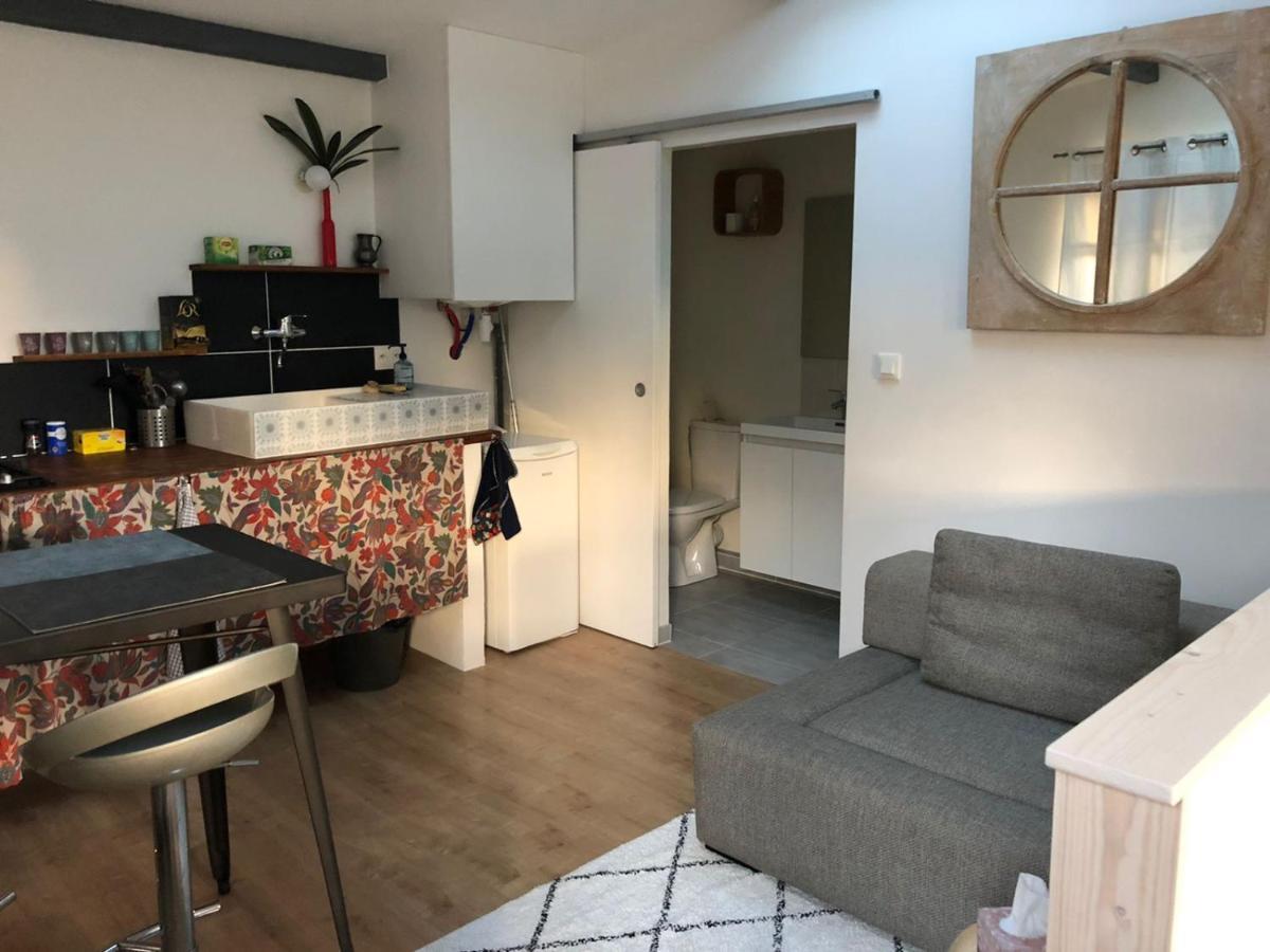 Charmant Logement Avec Parking Apartamento Orvault Exterior foto